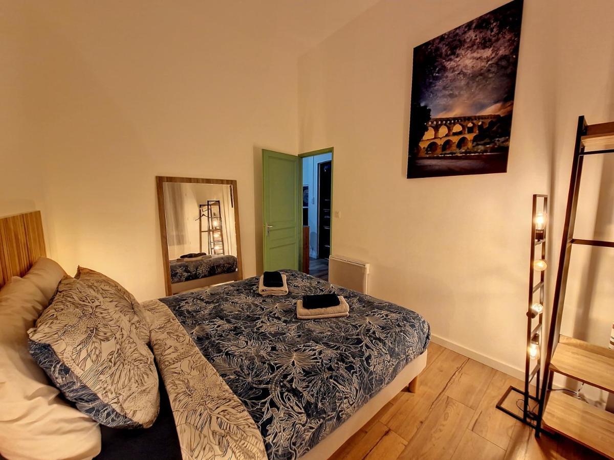 Nimes: Appartement L'Auguste Centre-Ville. ภายนอก รูปภาพ