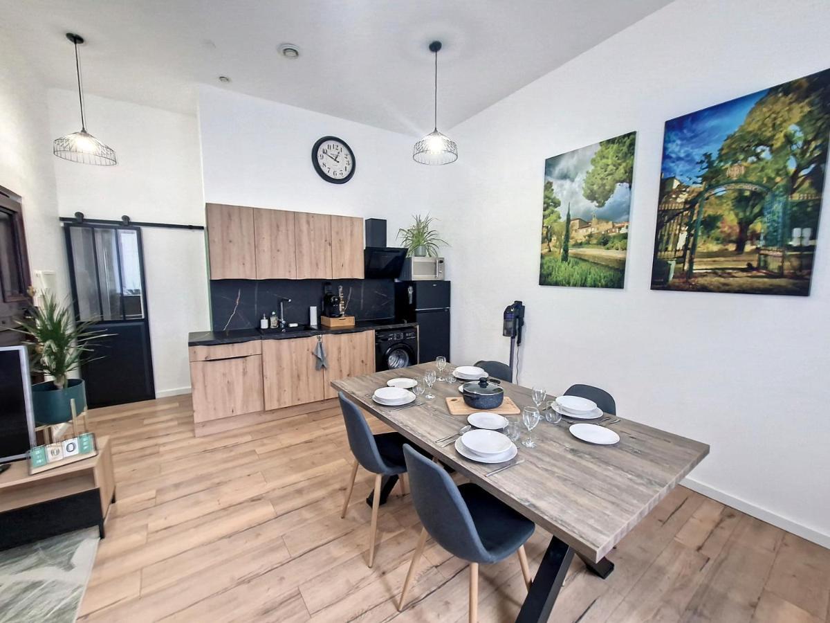 Nimes: Appartement L'Auguste Centre-Ville. ภายนอก รูปภาพ